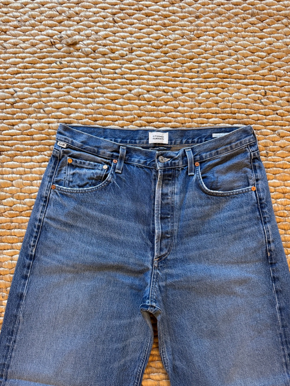 Citizens of Humanity Ayla Baggy in dark wash 30 - Picture 2 of 9